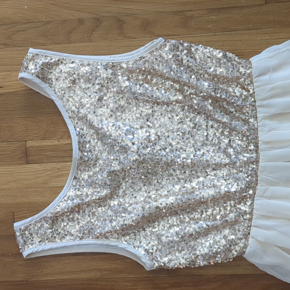 ISSI Dress - Picture 3 of 9